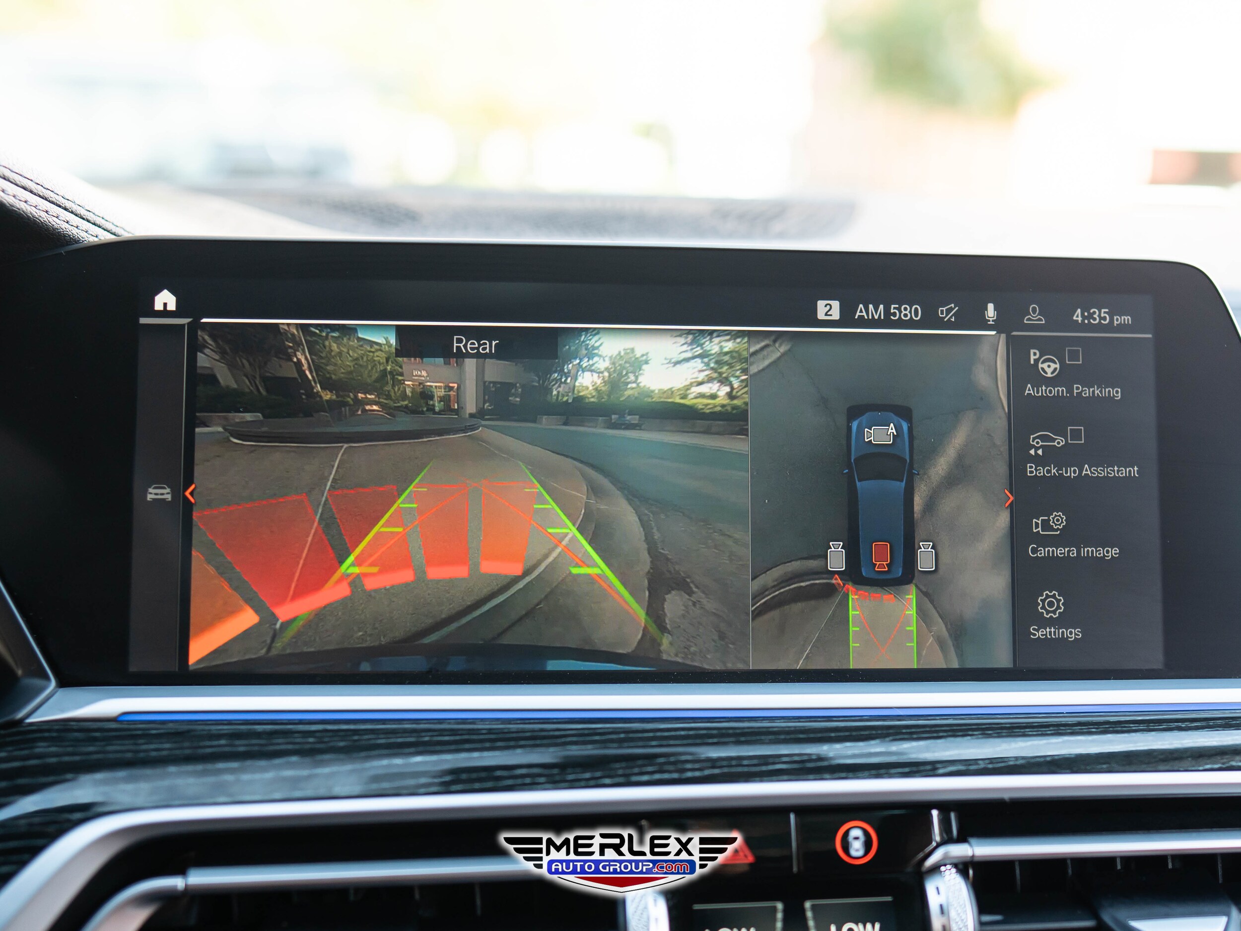 2021 BMW X7 M50i Image 31 of 61