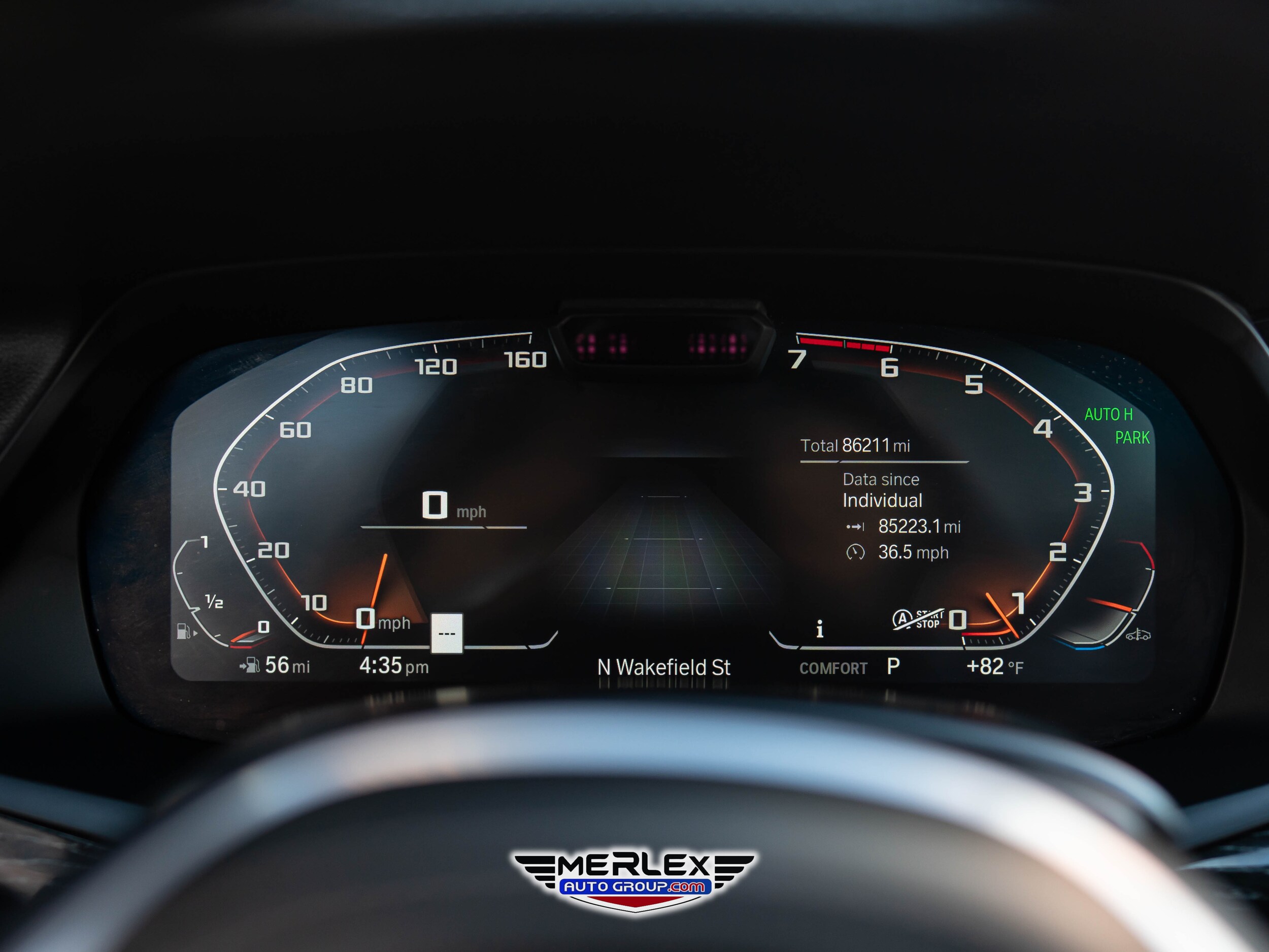 2021 BMW X7 M50i Image 30 of 61