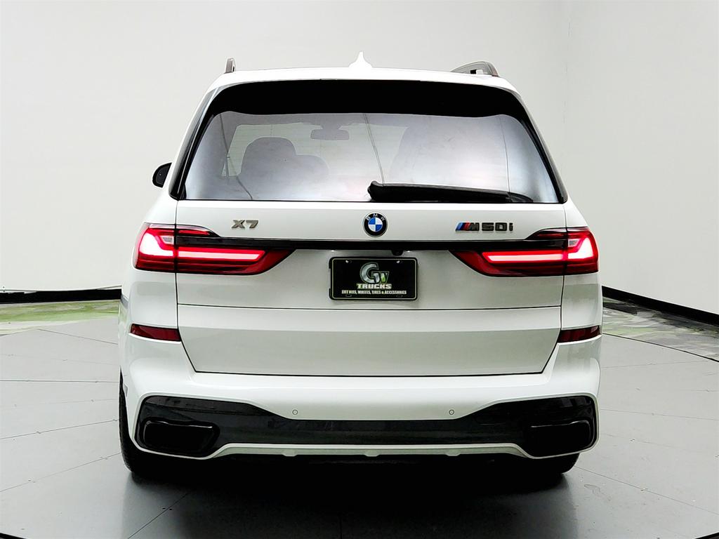 Vehicle image 15 of 43