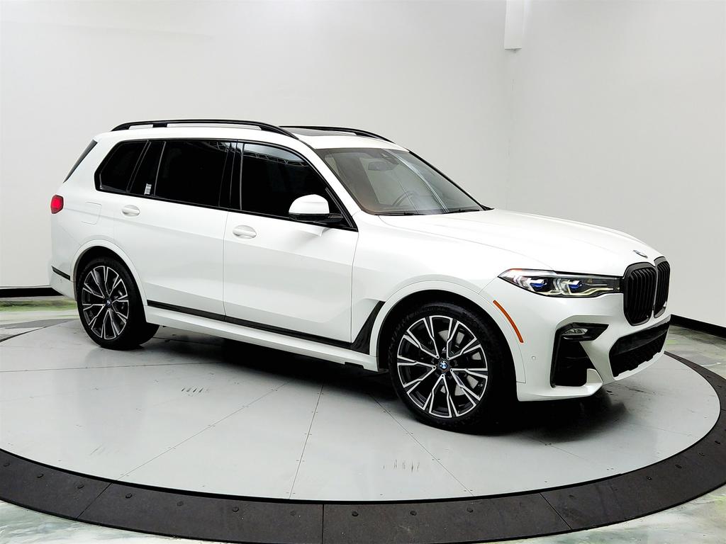Vehicle image 9 of 43