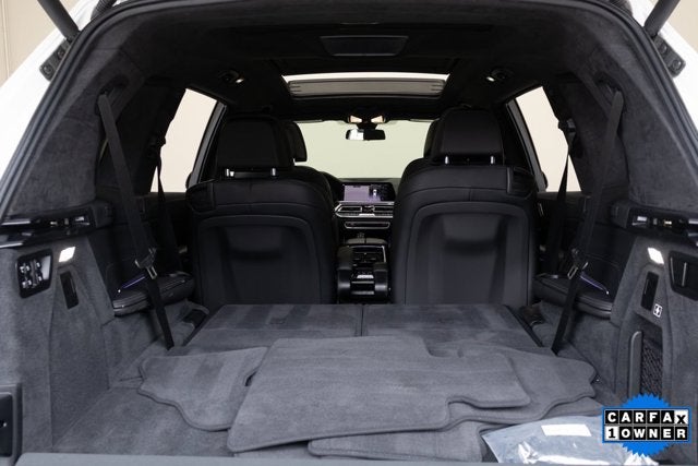 Vehicle image 14 of 54