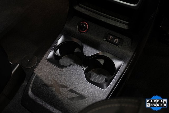 Vehicle image 43 of 54