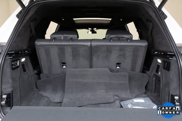 Vehicle image 15 of 54