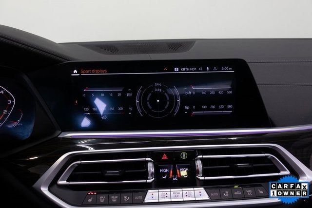 Vehicle image 31 of 54