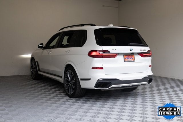 Vehicle image 9 of 54