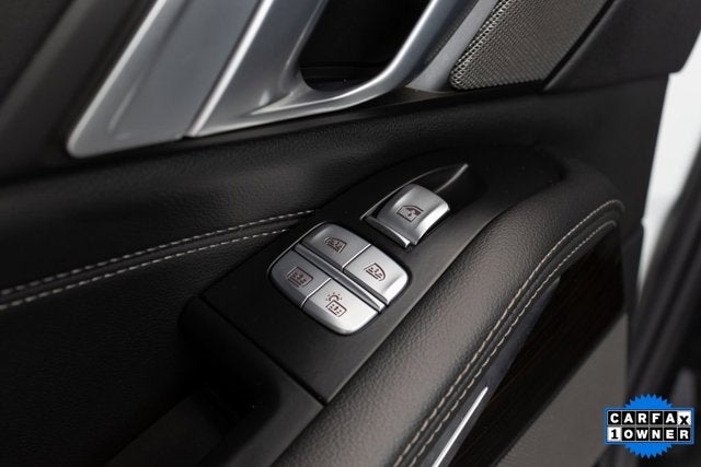 Vehicle image 52 of 54