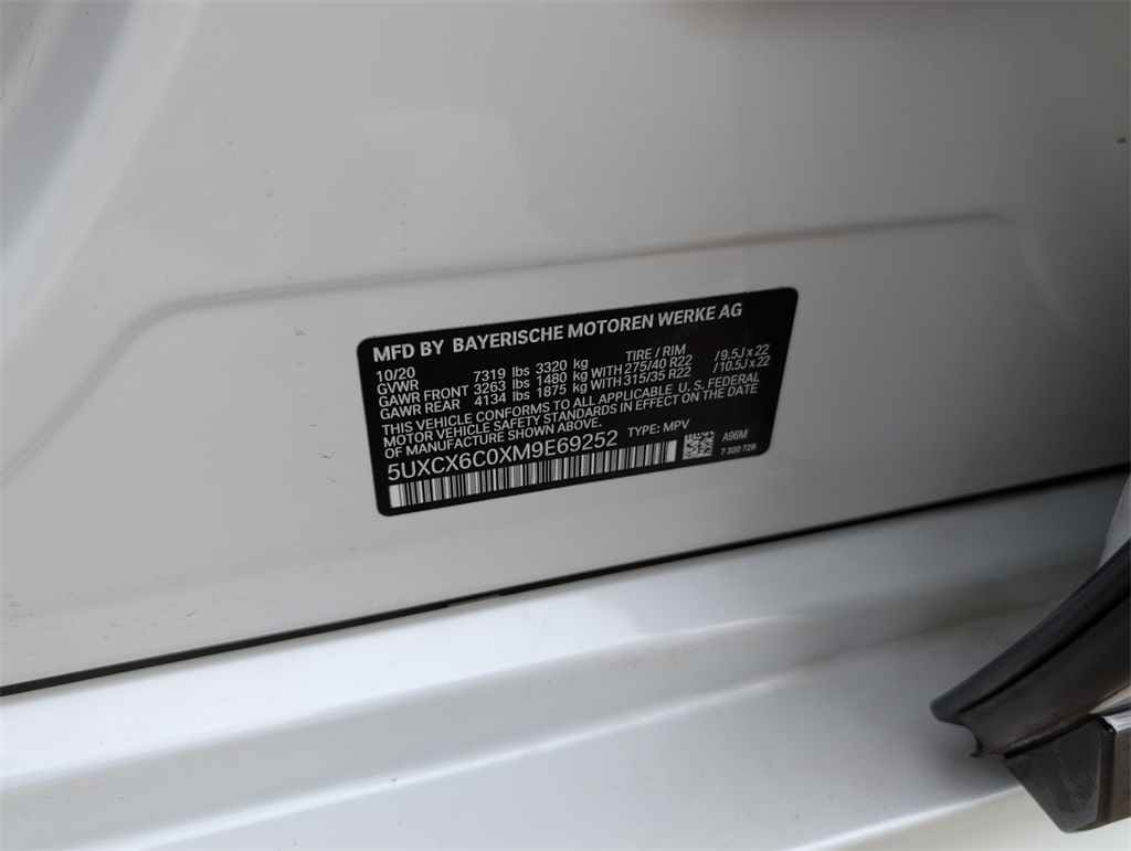 Vehicle image 31 of 35