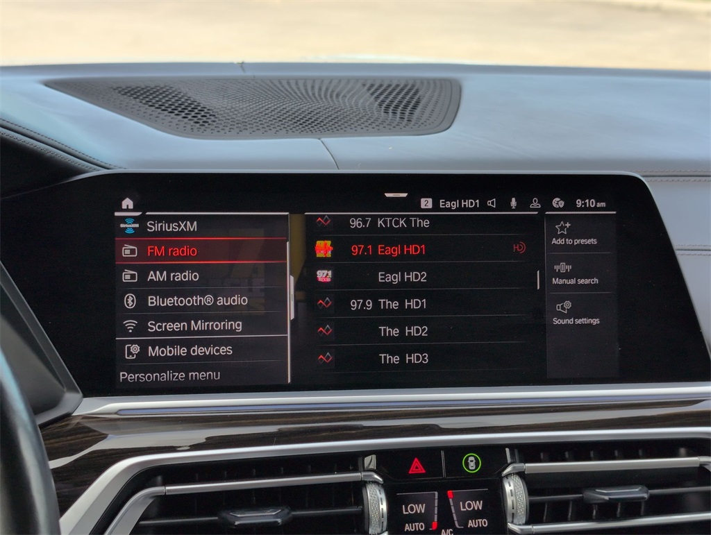 Vehicle image 23 of 35