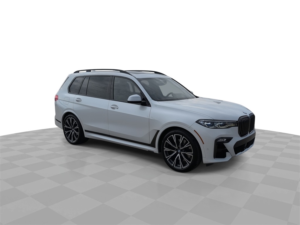 Vehicle image 4 of 35