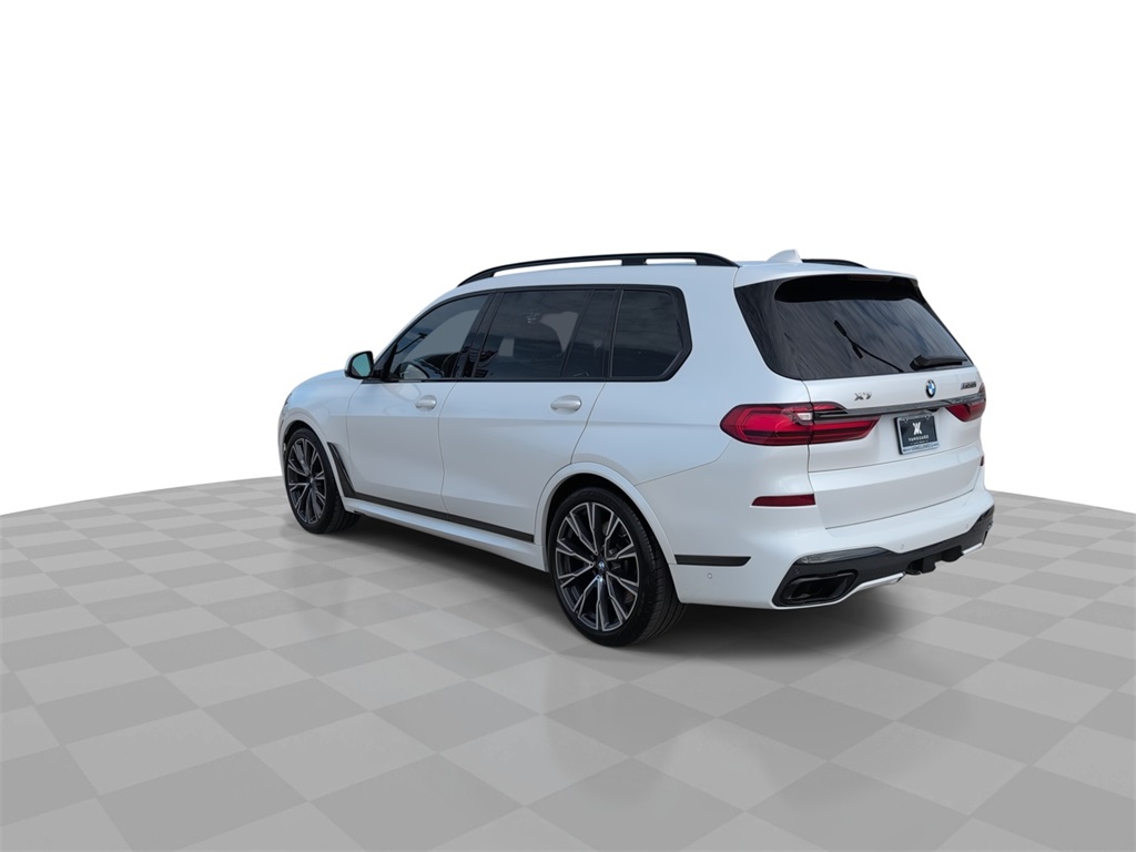 Vehicle image 8 of 35