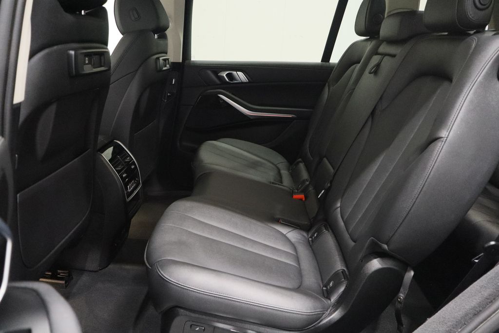 Vehicle image 12 of 46