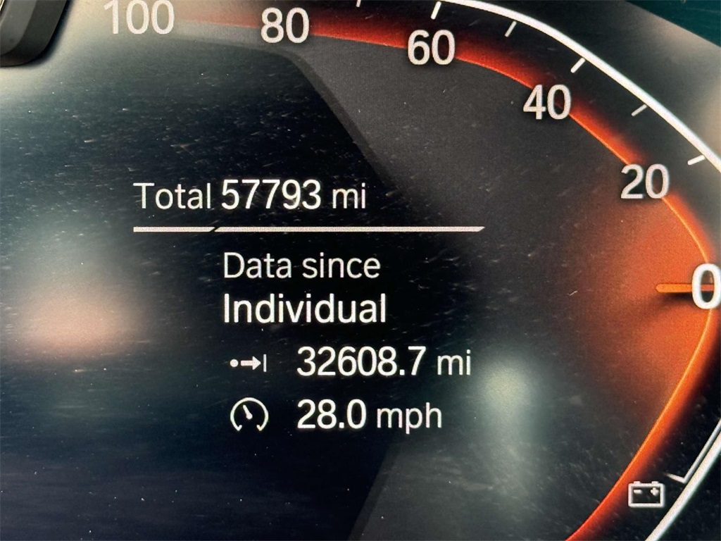 Vehicle image 25 of 26