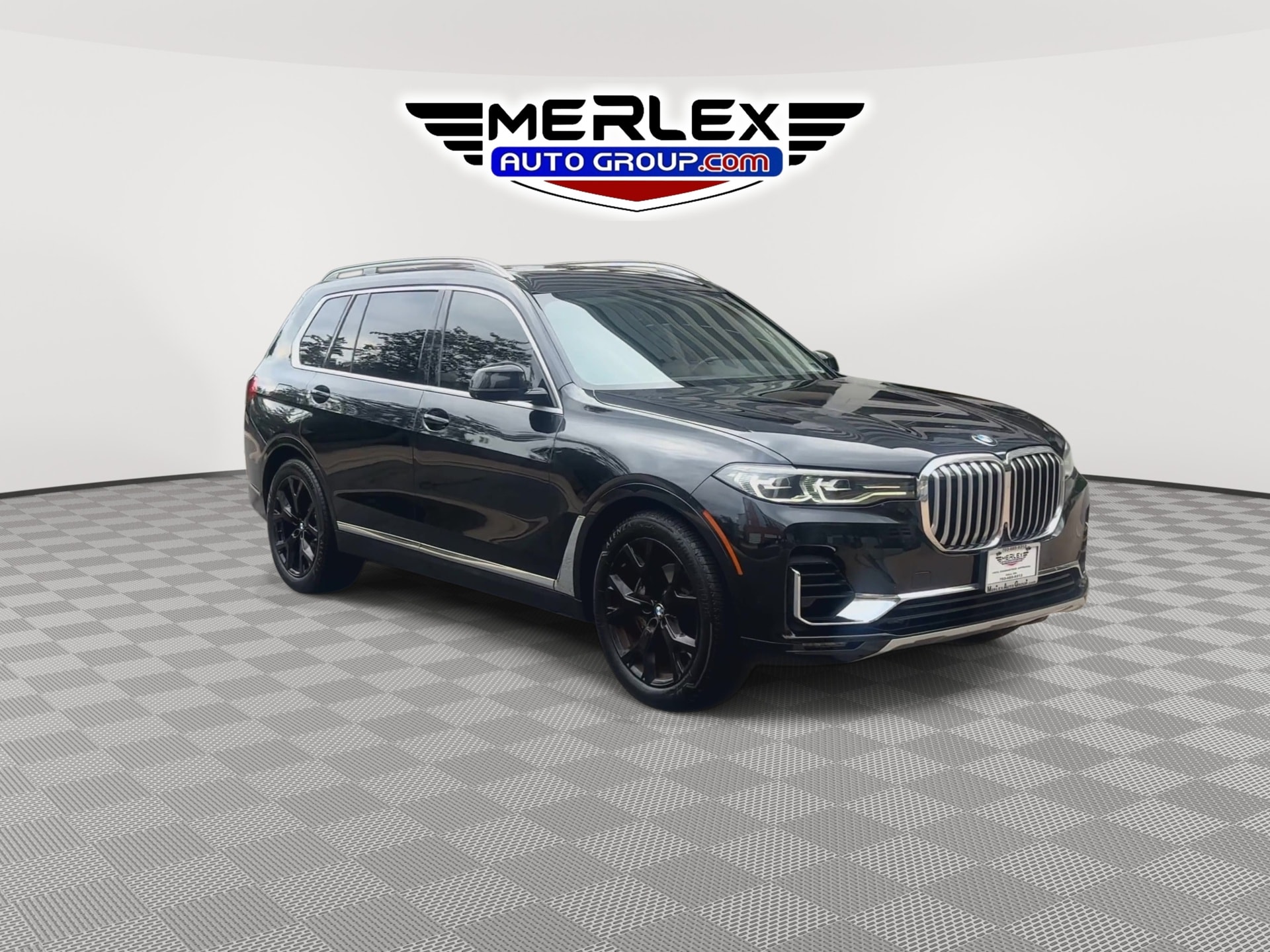 2021 BMW X7 xDrive40i Image 3 of 31