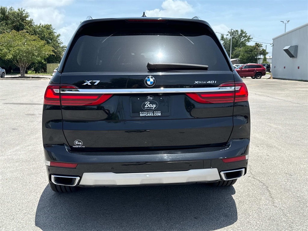Vehicle image 6 of 30
