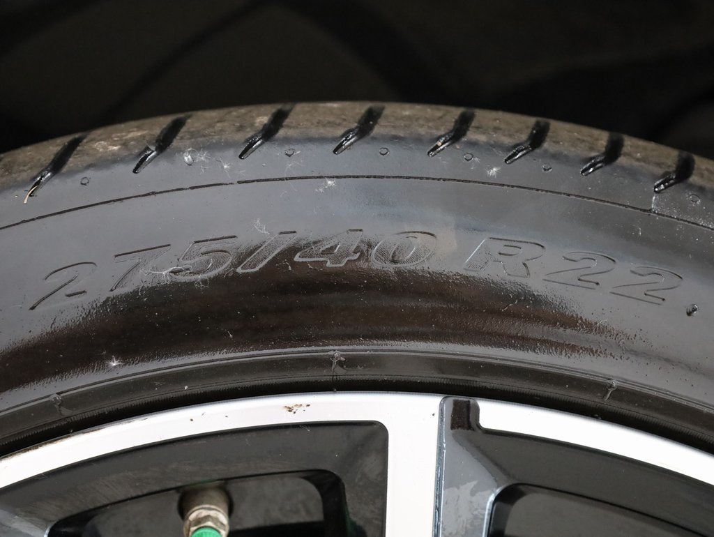 Vehicle image 8 of 46