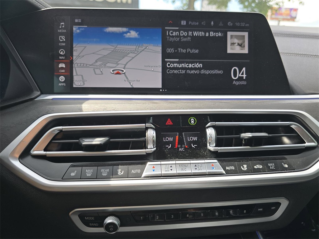 Vehicle image 22 of 39