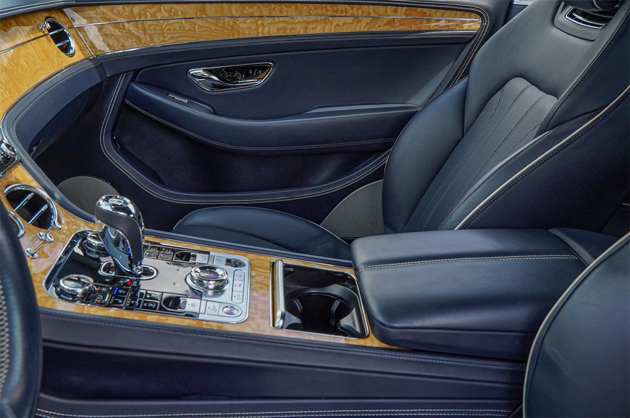 2021 Bentley Continental GT V8 Image 40 of 42