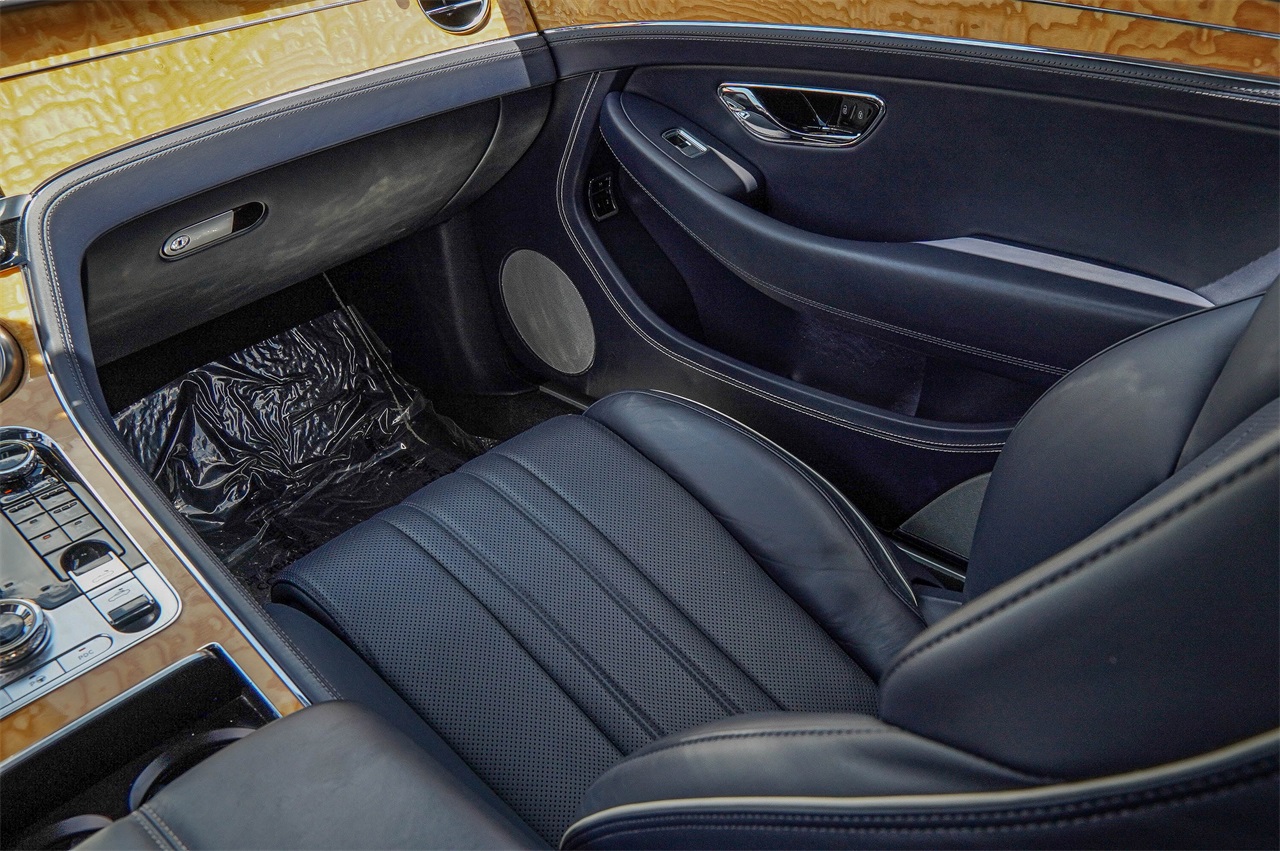 2021 Bentley Continental GT V8 Image 39 of 42