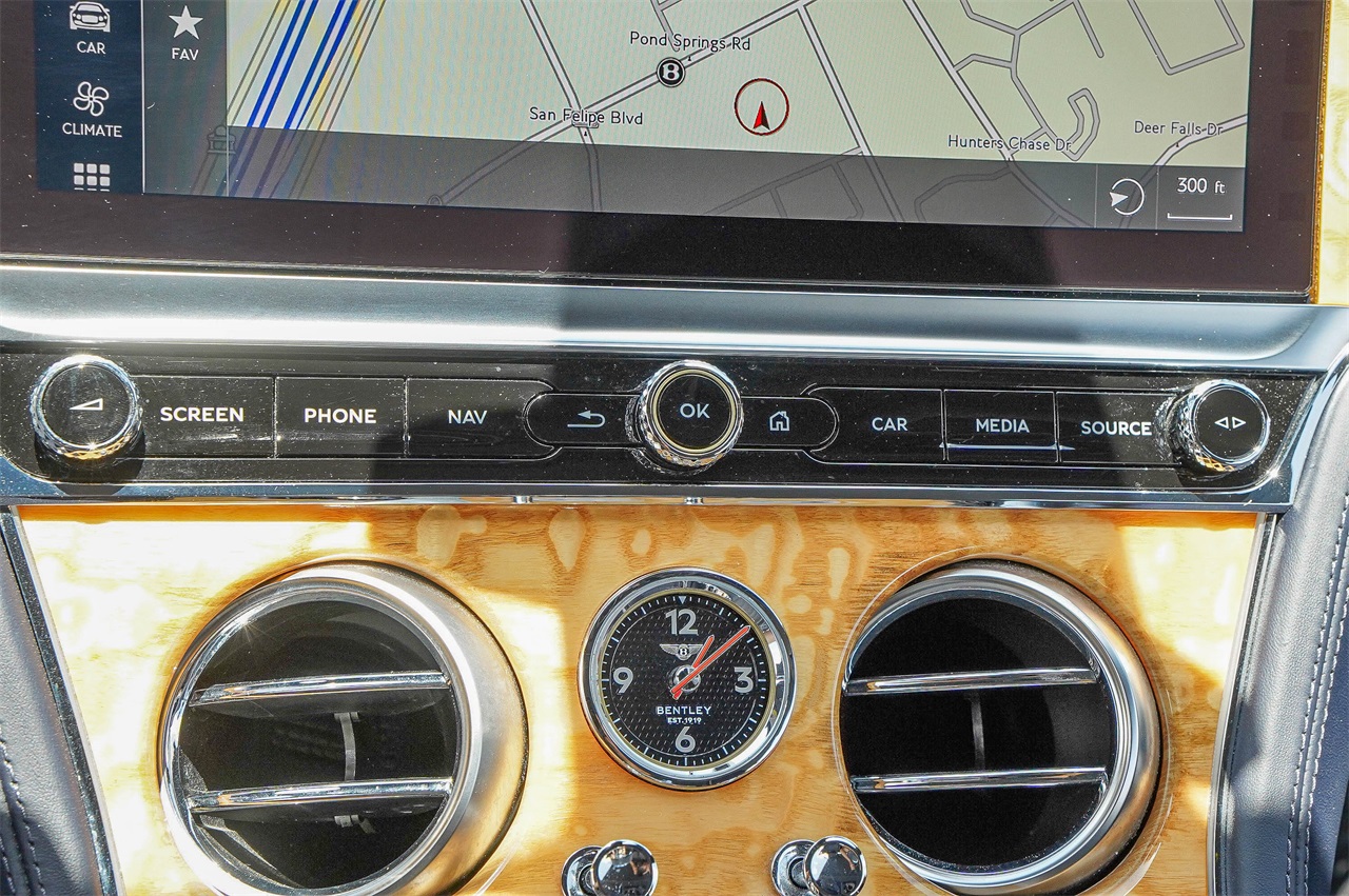 2021 Bentley Continental GT V8 Image 22 of 42