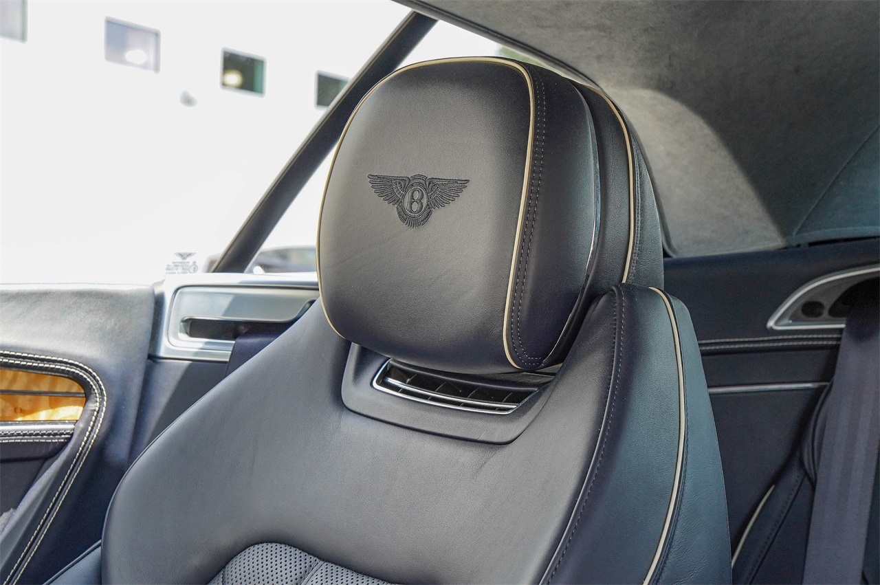 2021 Bentley Continental GT V8 Image 38 of 42
