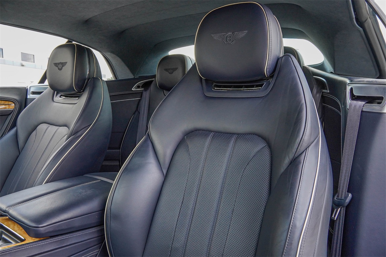 2021 Bentley Continental GT V8 Image 12 of 42