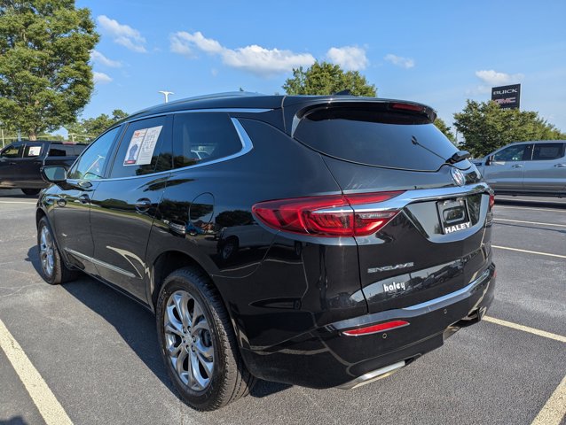 Vehicle image 6 of 28