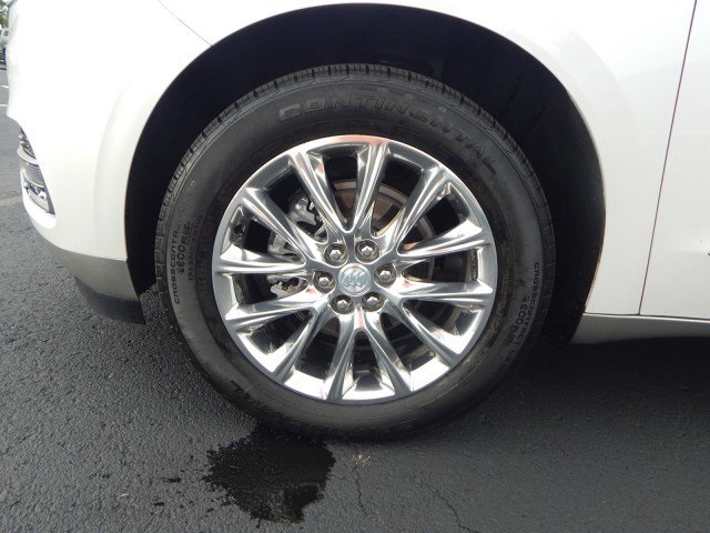 Vehicle image 7 of 29