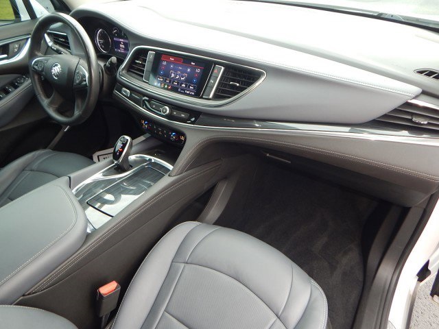 Vehicle image 14 of 29