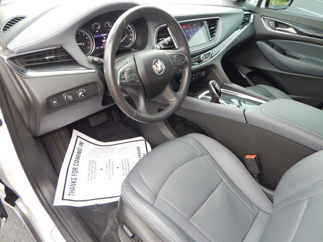 Vehicle image 15 of 29