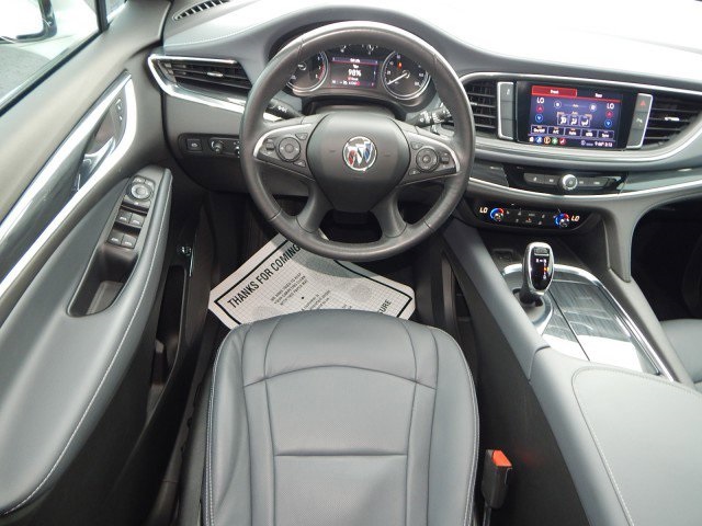 Vehicle image 16 of 29