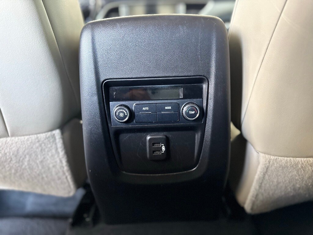 Vehicle image 48 of 53