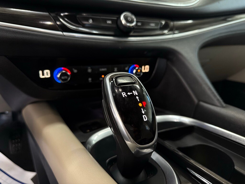 Vehicle image 50 of 53