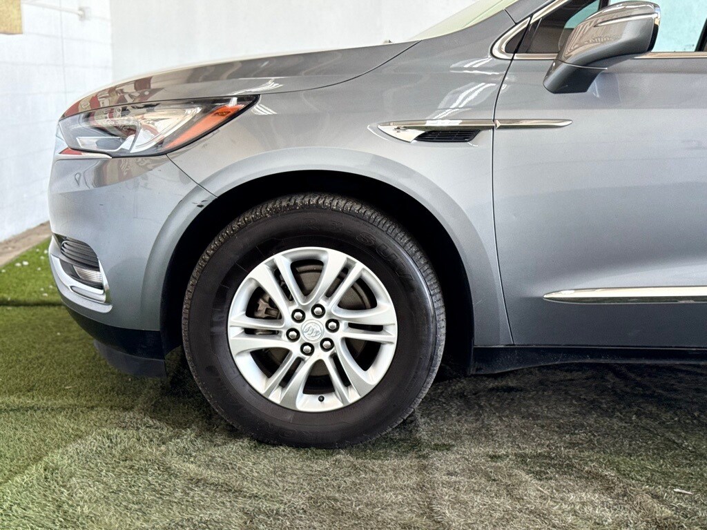 Vehicle image 14 of 53
