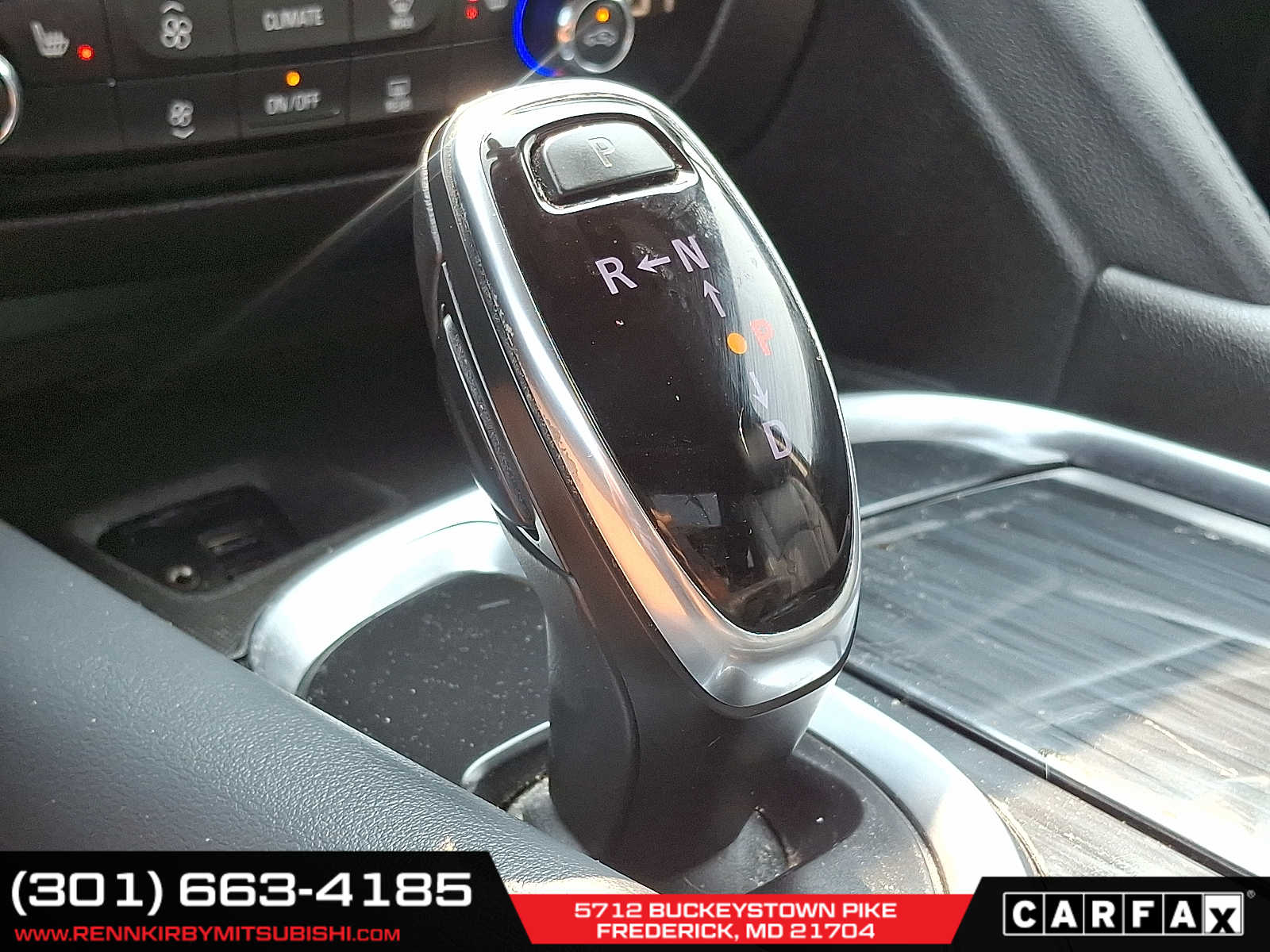 Vehicle image 17 of 41
