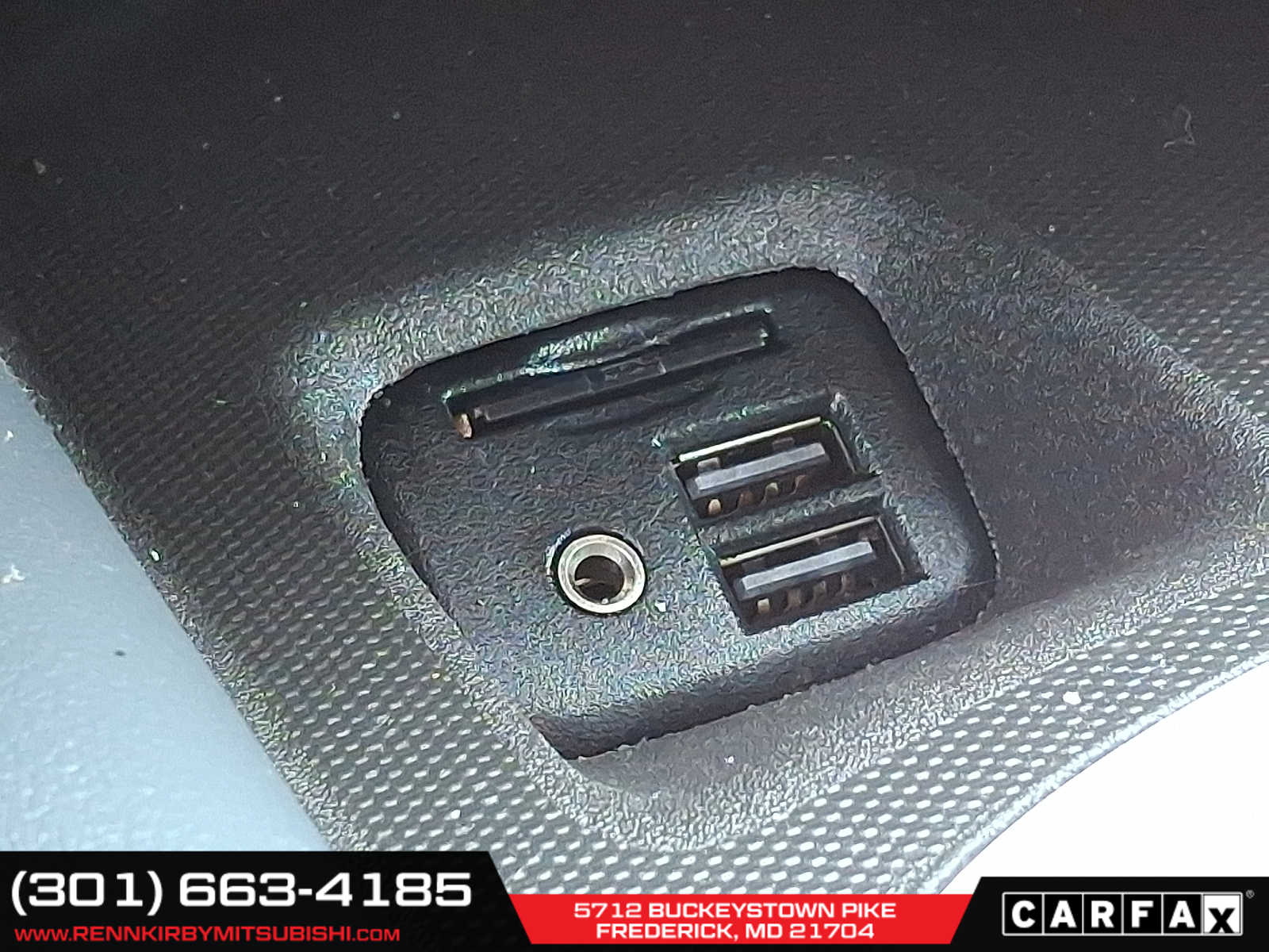 Vehicle image 28 of 41