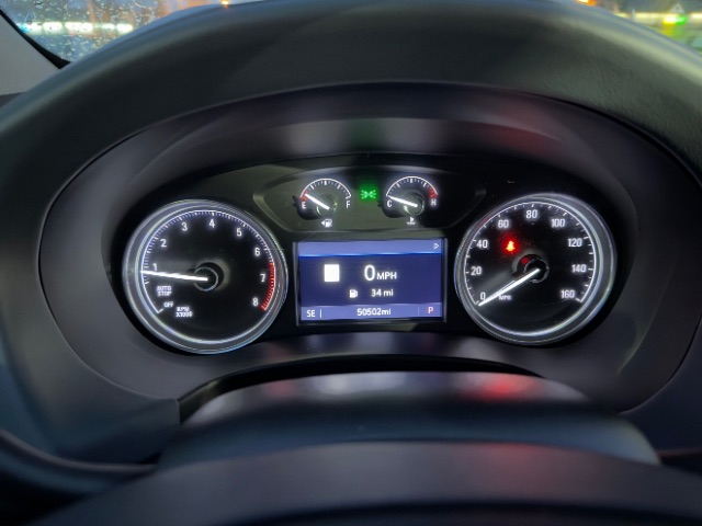 Vehicle image 9 of 19