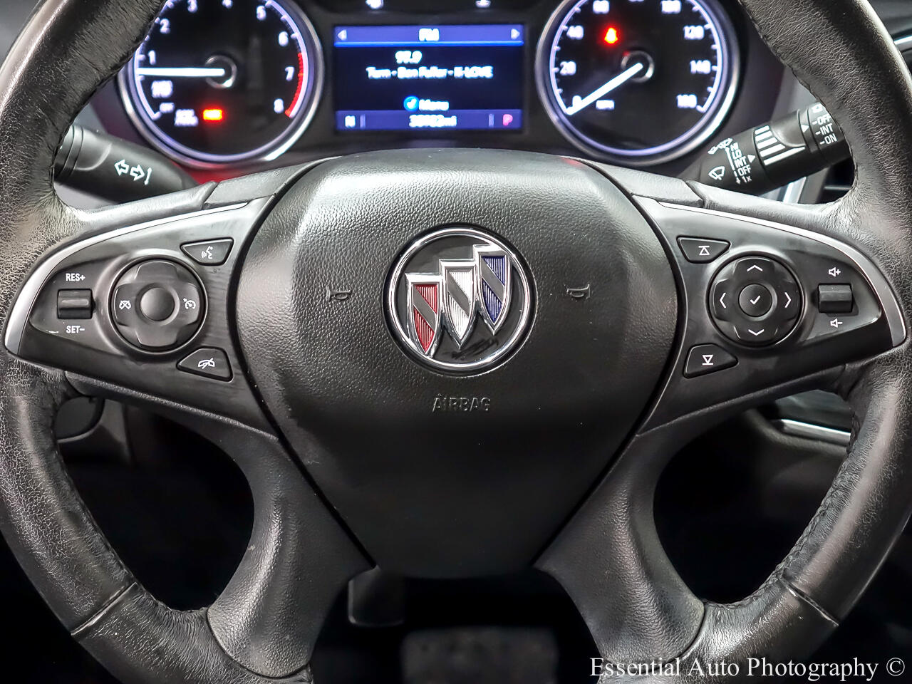 Vehicle image 18 of 36