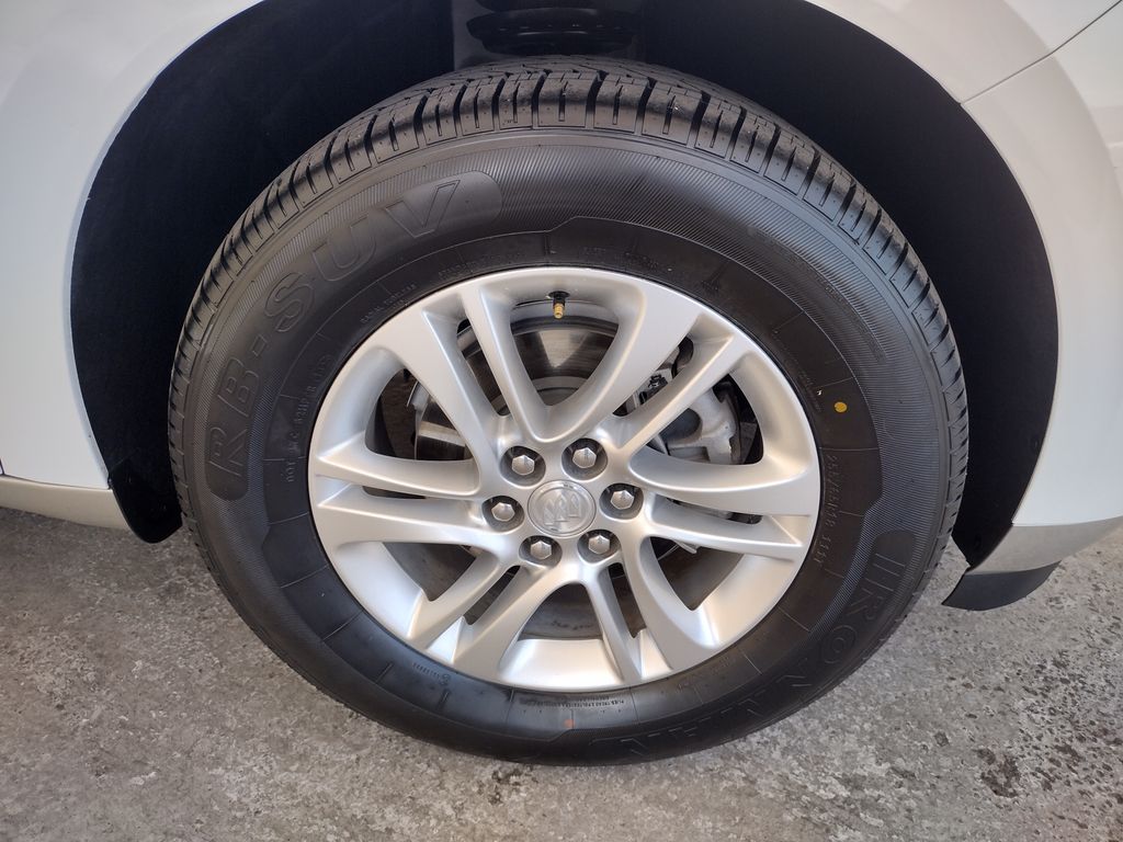 Vehicle image 9 of 51