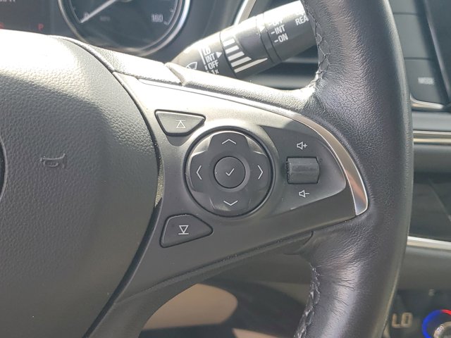 Vehicle image 21 of 30