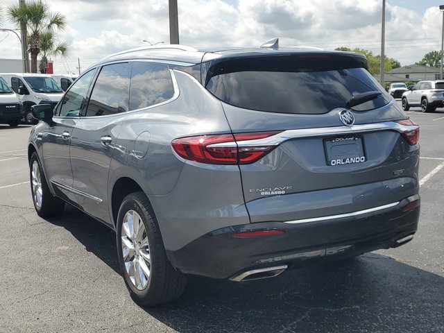Vehicle image 4 of 30