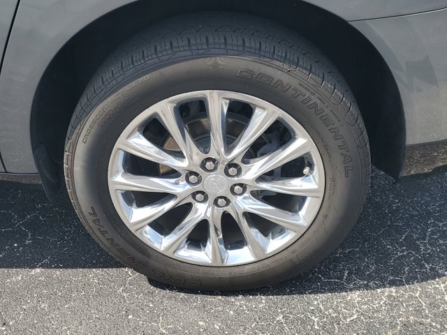 Vehicle image 9 of 30