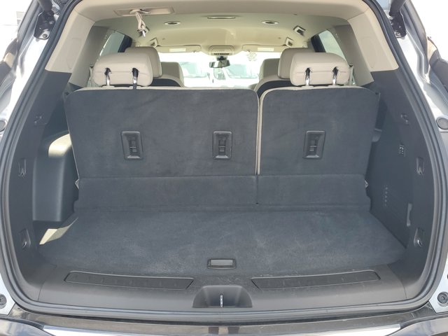 Vehicle image 7 of 30