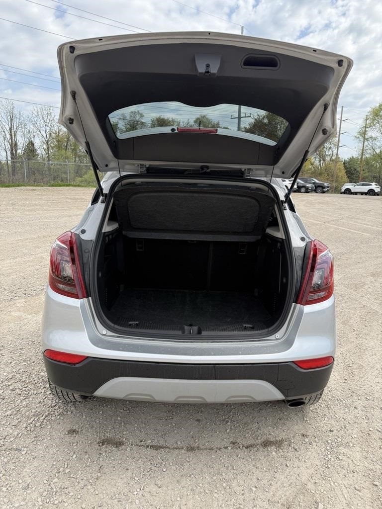 Vehicle image 11 of 31