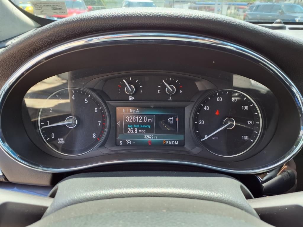 Vehicle image 19 of 34