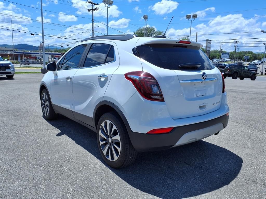 Vehicle image 8 of 34