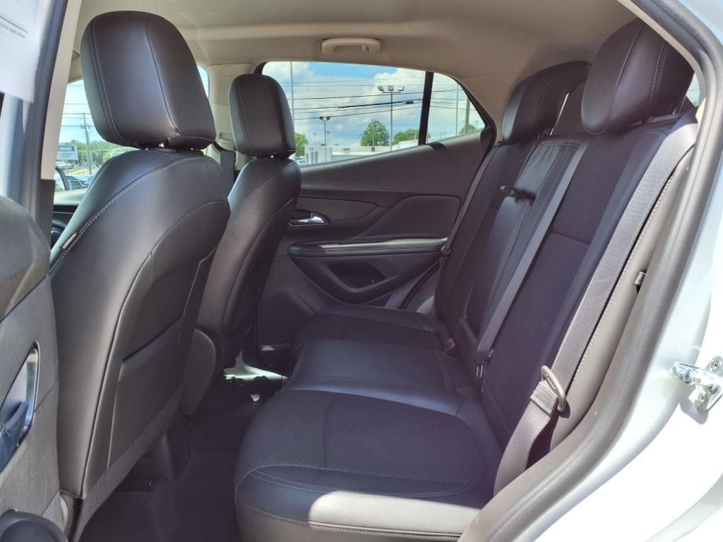 Vehicle image 12 of 34