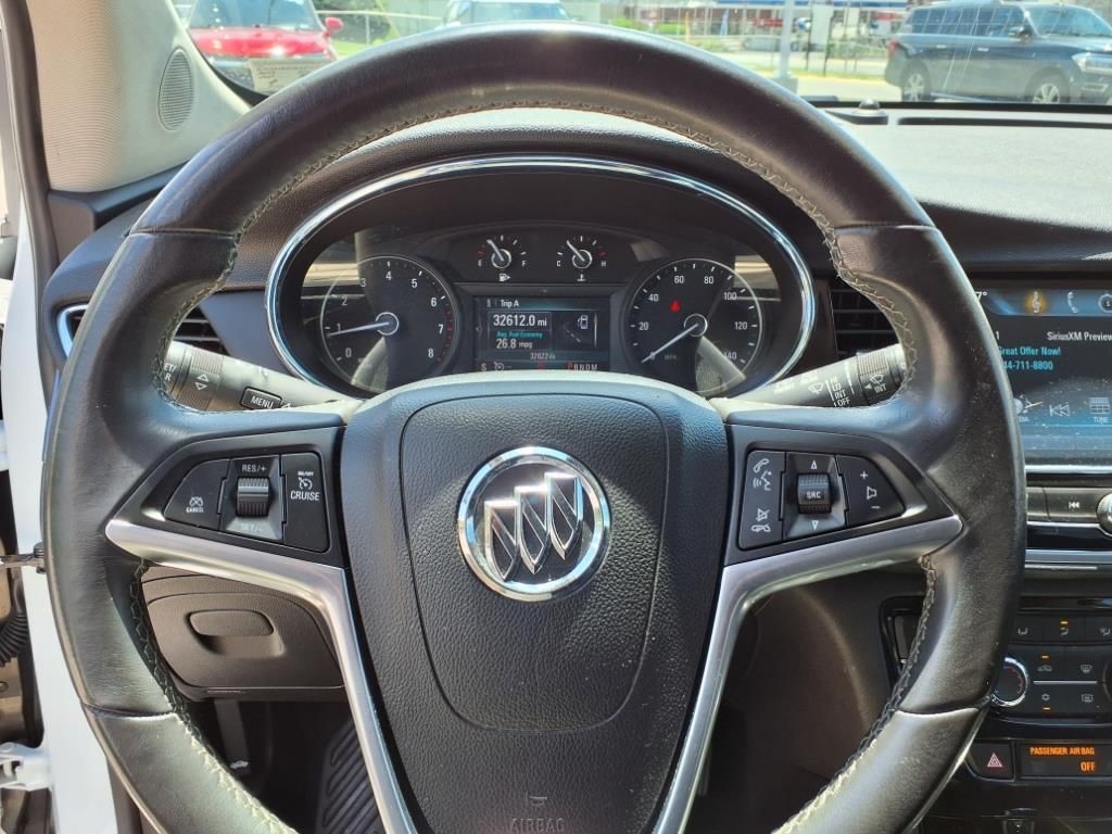 Vehicle image 18 of 34