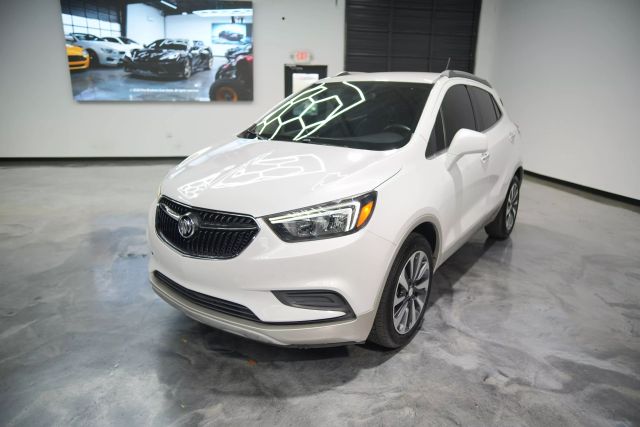 Vehicle image 3 of 68