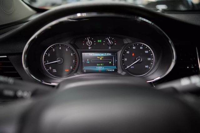 Vehicle image 47 of 68