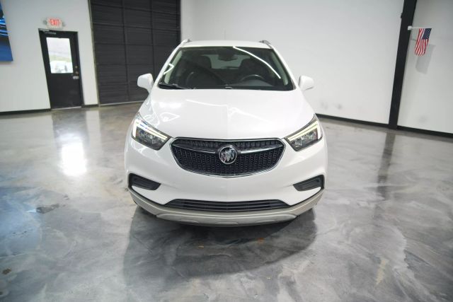 Vehicle image 7 of 68